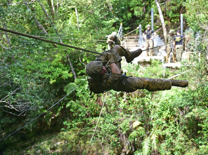 Thủy quân lục chiến Mỹ được học gì để sống sót trong môi trường nhiệt đới?